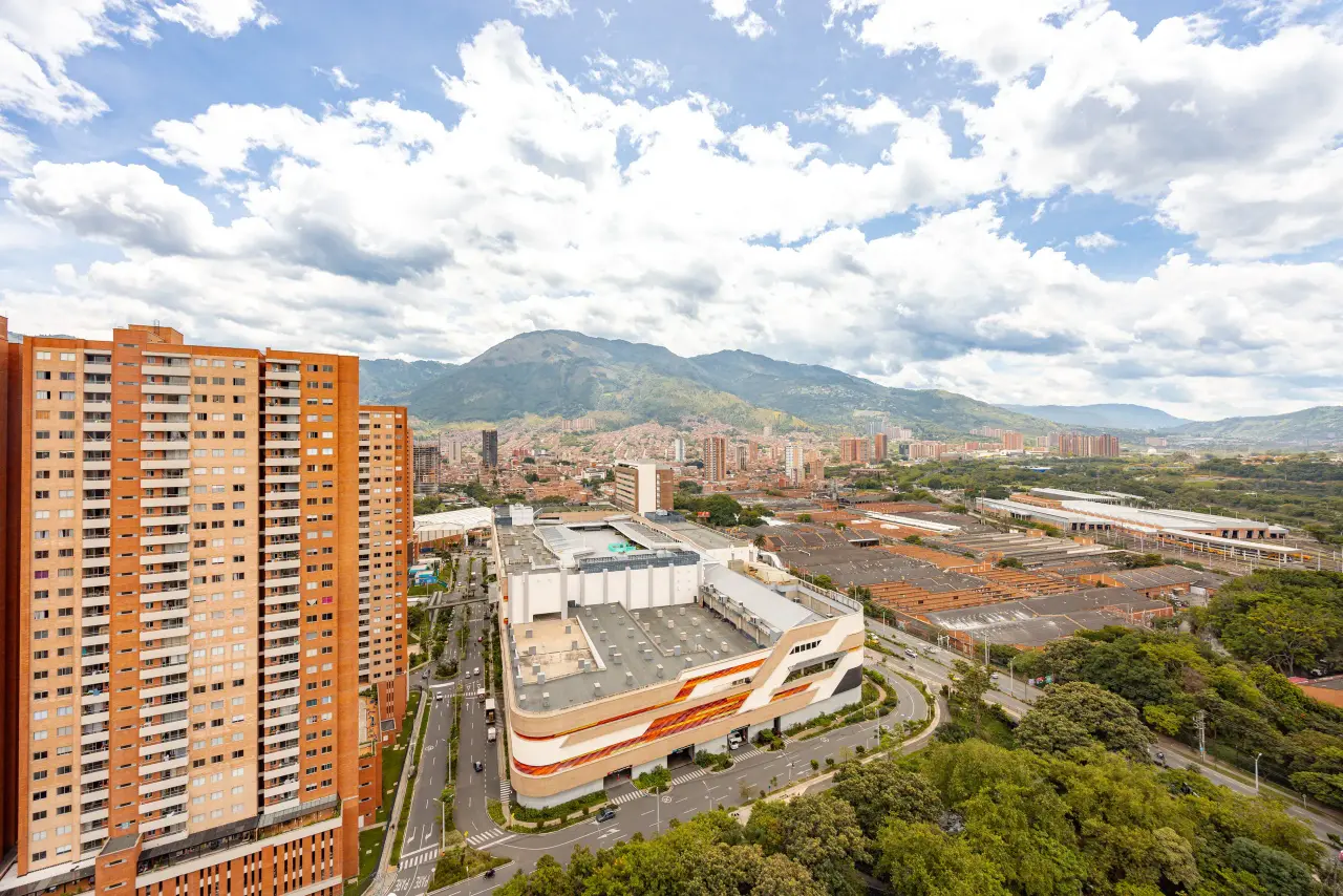 Casa Alta, Bello, Medellín (view 11)