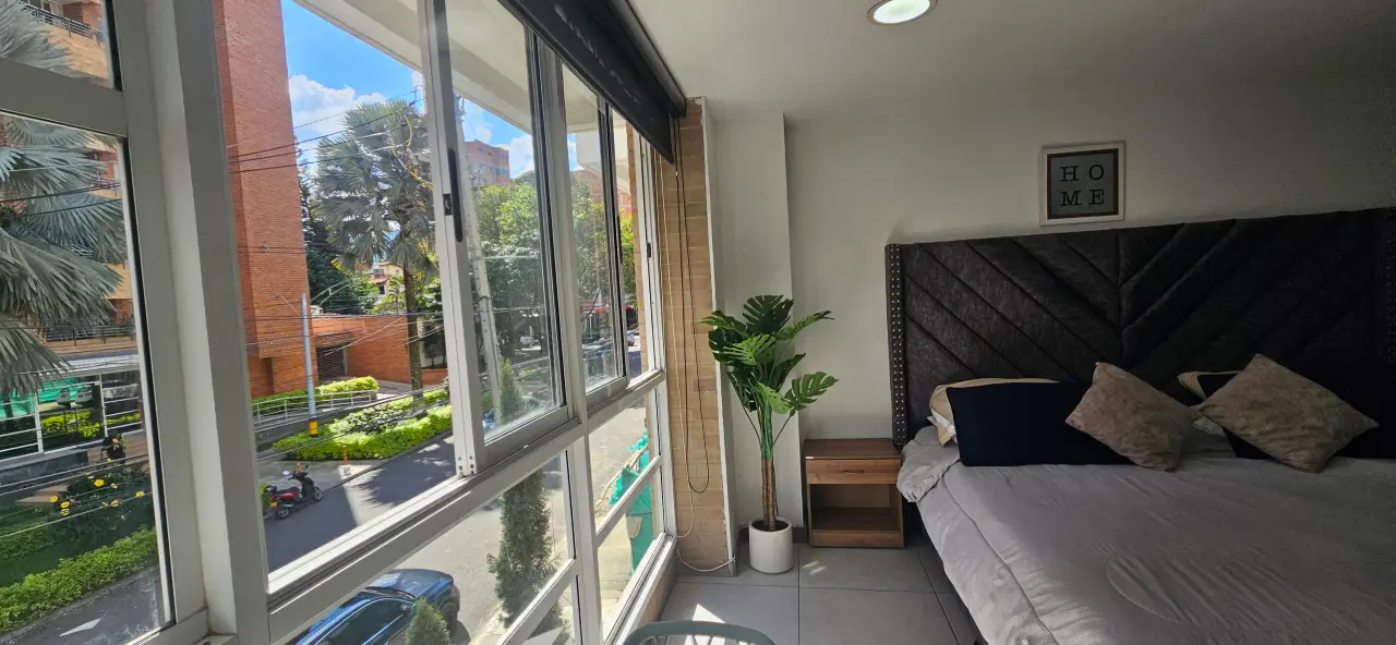 Laureles Studio, Laureles, Medellín (view 13)