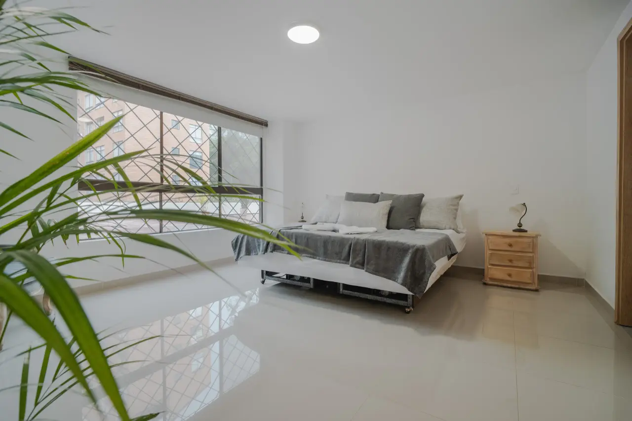 San Lucas Residence, El Poblado, Medellín (view 5)